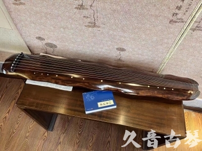 湖州市●久音古琴  ●今日推荐  20231214【冰丝断纹蕉叶】
